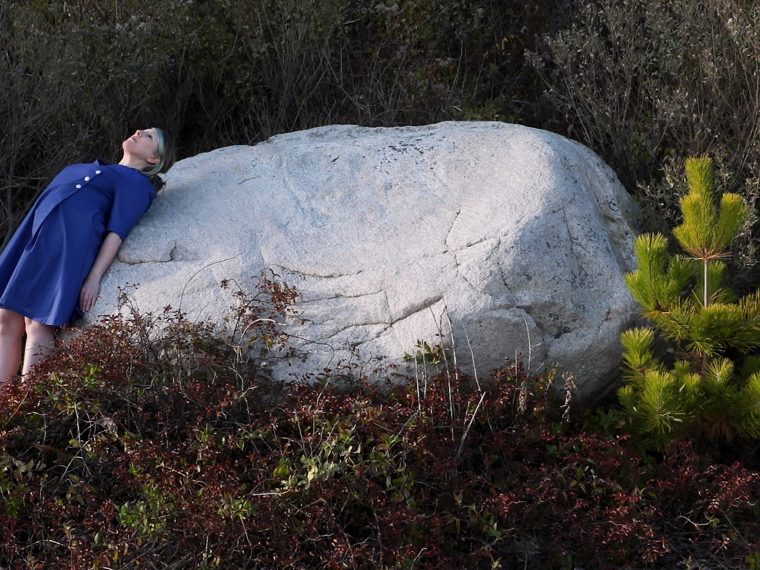 Jasmine Dreame Wagner, Five Elizabeths and Lovely Guns of Glacial Shifting. Film stills.