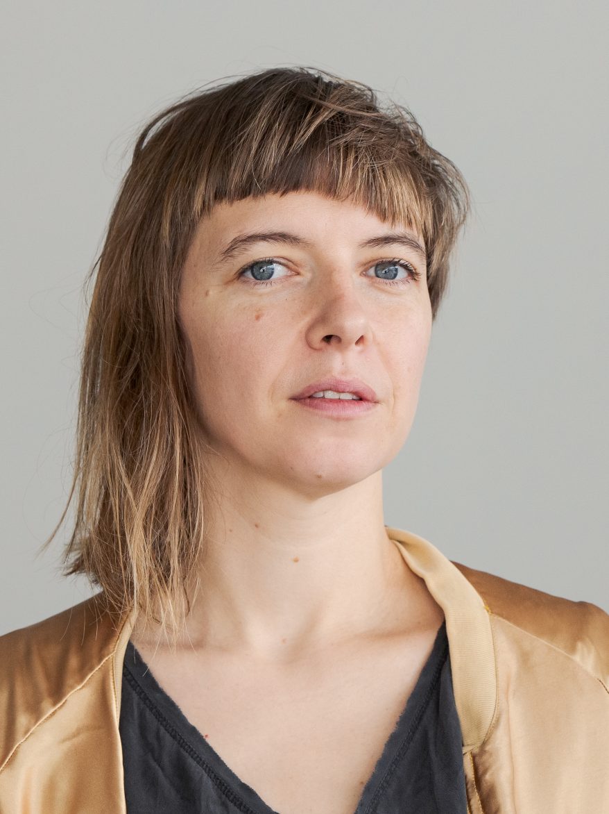 Portrait photo of Lina Lapelytė